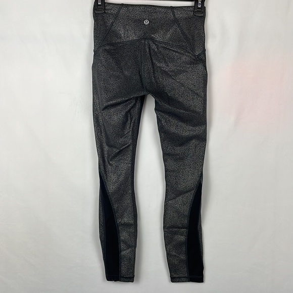 Lululemon Black w/Silver Flecks High Waist Leggings w/Drawcord & Pocket - Size 4 - Picture 5 of 10